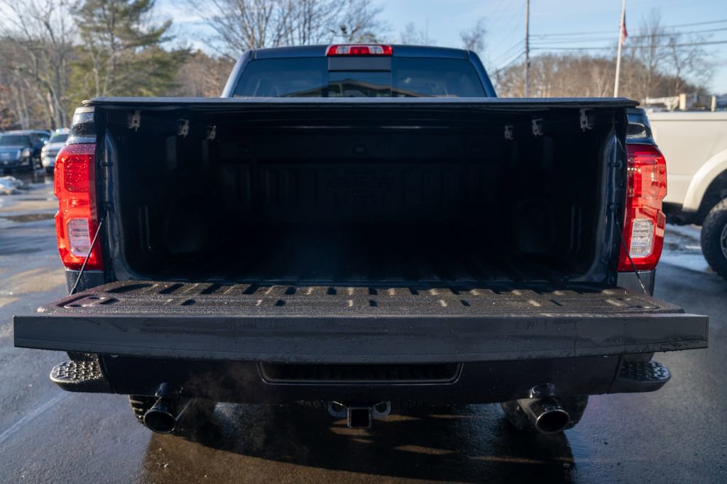 Used 2018 Chevrolet Silverado 1500 LTZ Z71 w/ Centennial Edition image 7