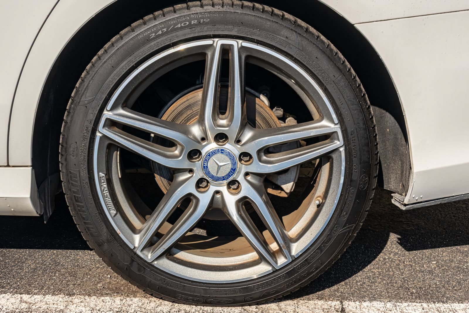 Used 2017 Mercedes-Benz E 300 image 8