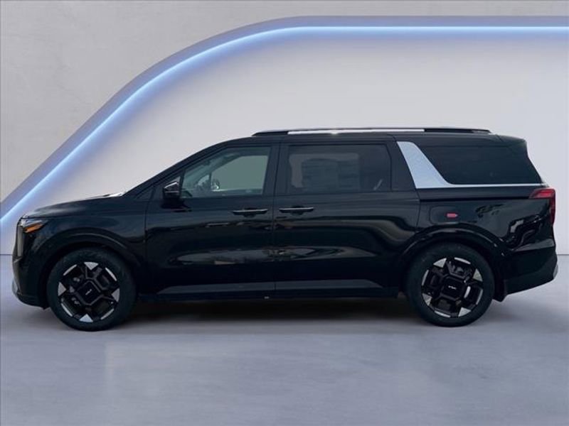 New 2026 Kia Carnival EX image 5