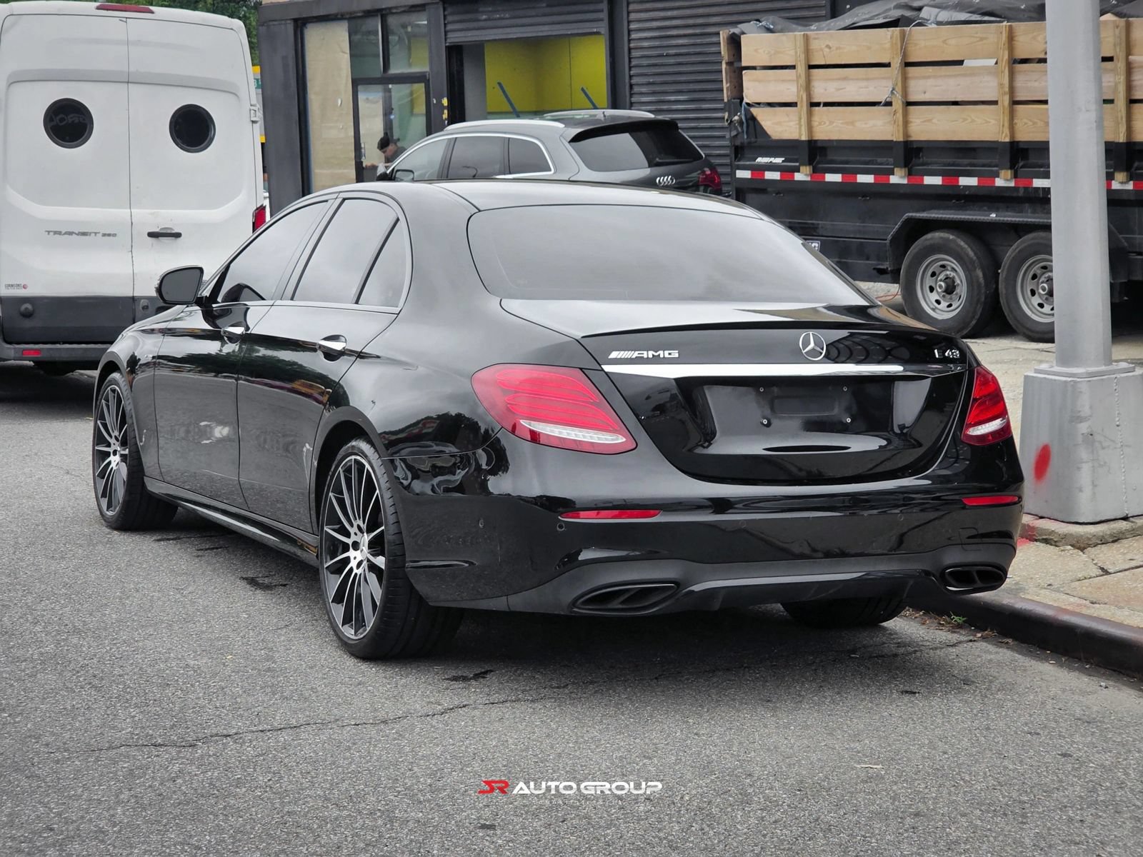 Used 2018 Mercedes-Benz E 43 AMG 4MATIC Sedan w/ Premium 3 Package image 8