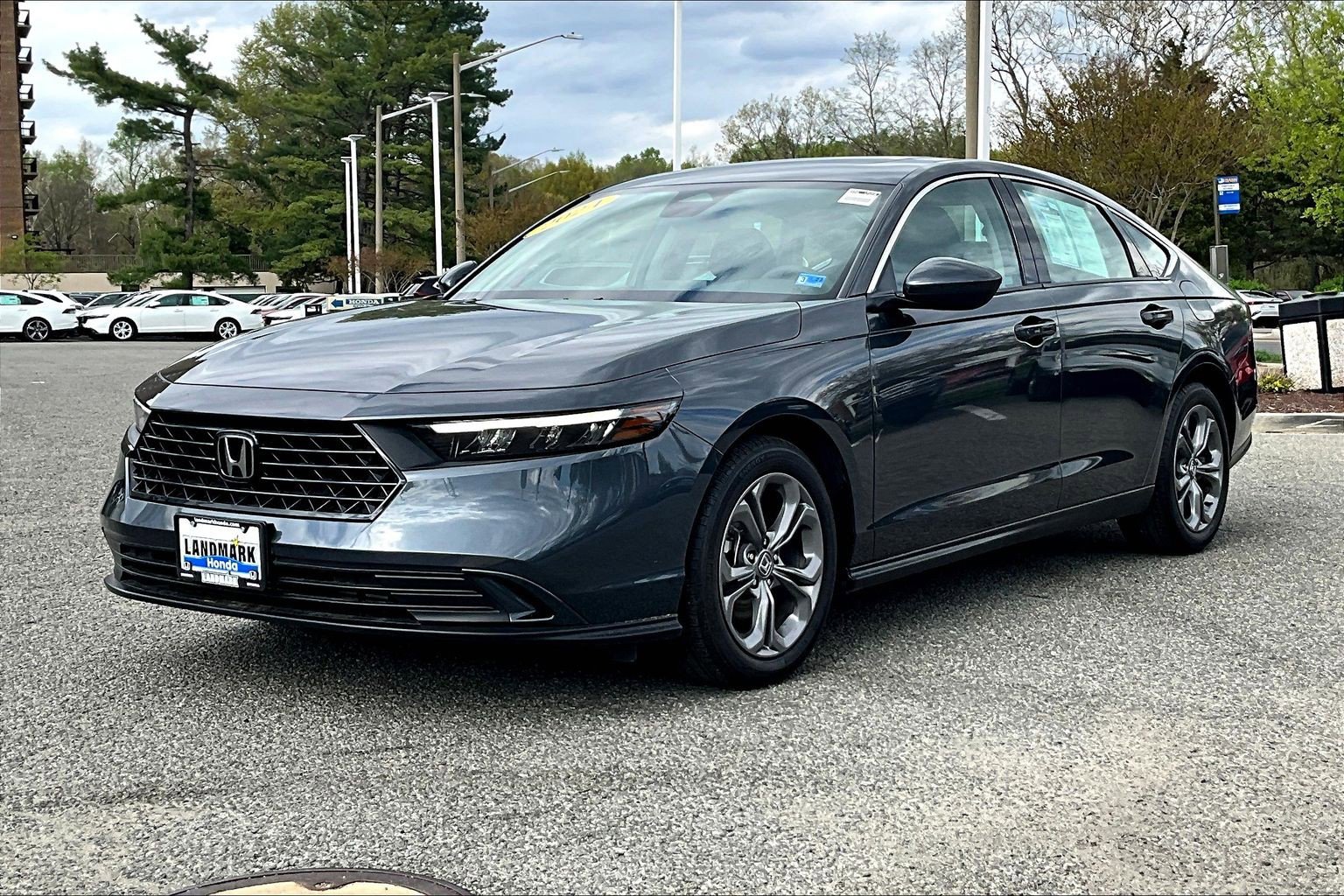 Used 2024 Honda Accord EX image 1