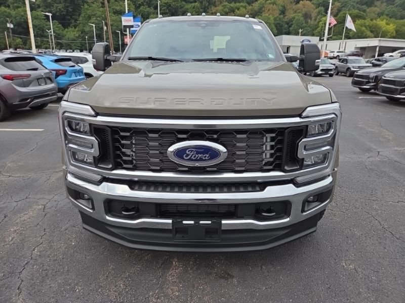 New 2026 Ford F450 Lariat w/ FX4 Off-Road Package AWD/4WD image 2