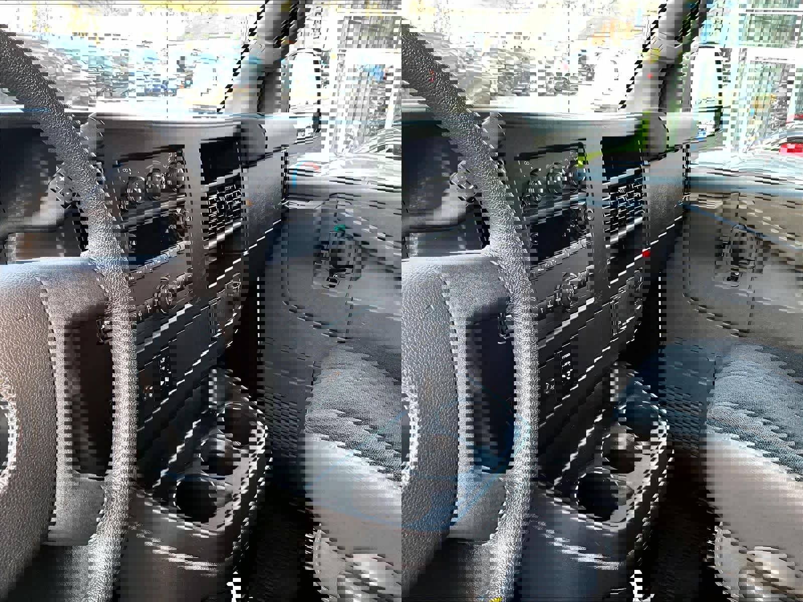 Used 2024 Chevrolet Express 2500 w/ Driver Convenience Package image 17