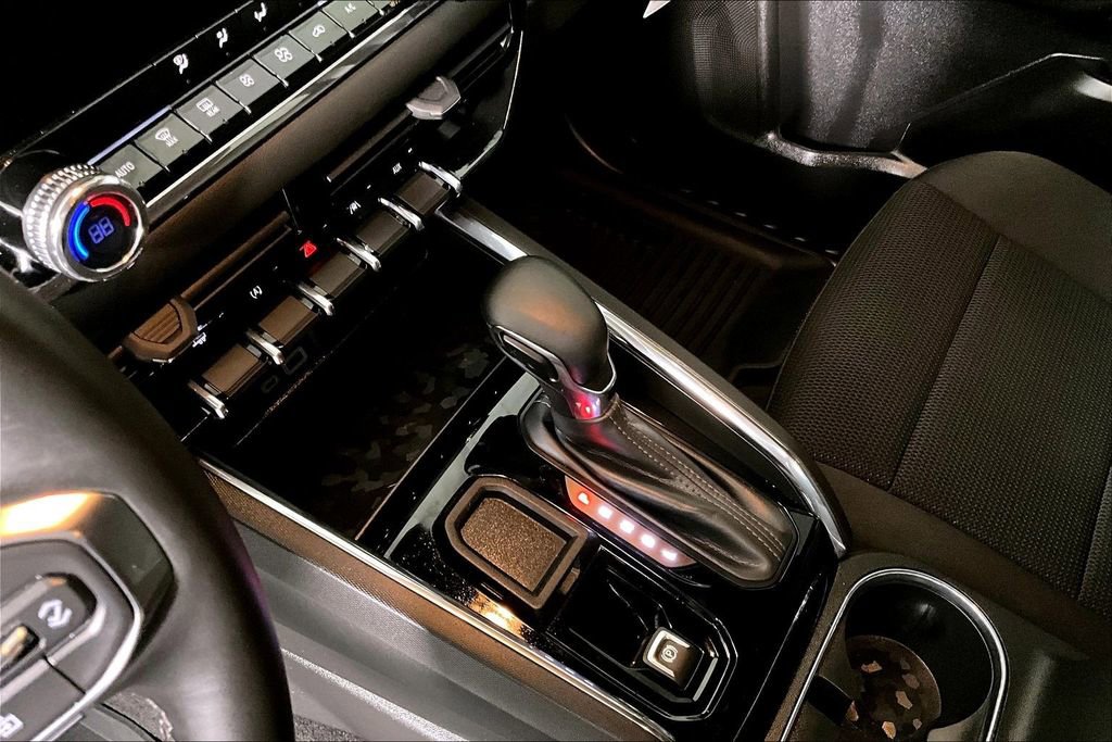 Used 2024 GMC Canyon Elevation w/ Convenience Package image 17