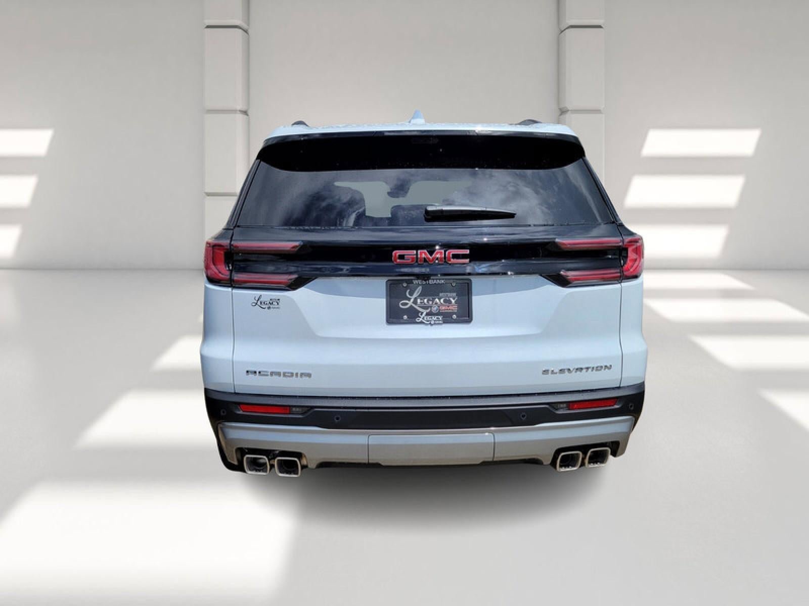 New 2026 GMC Acadia Elevation w/ Elevation Premium Package FWD image 5