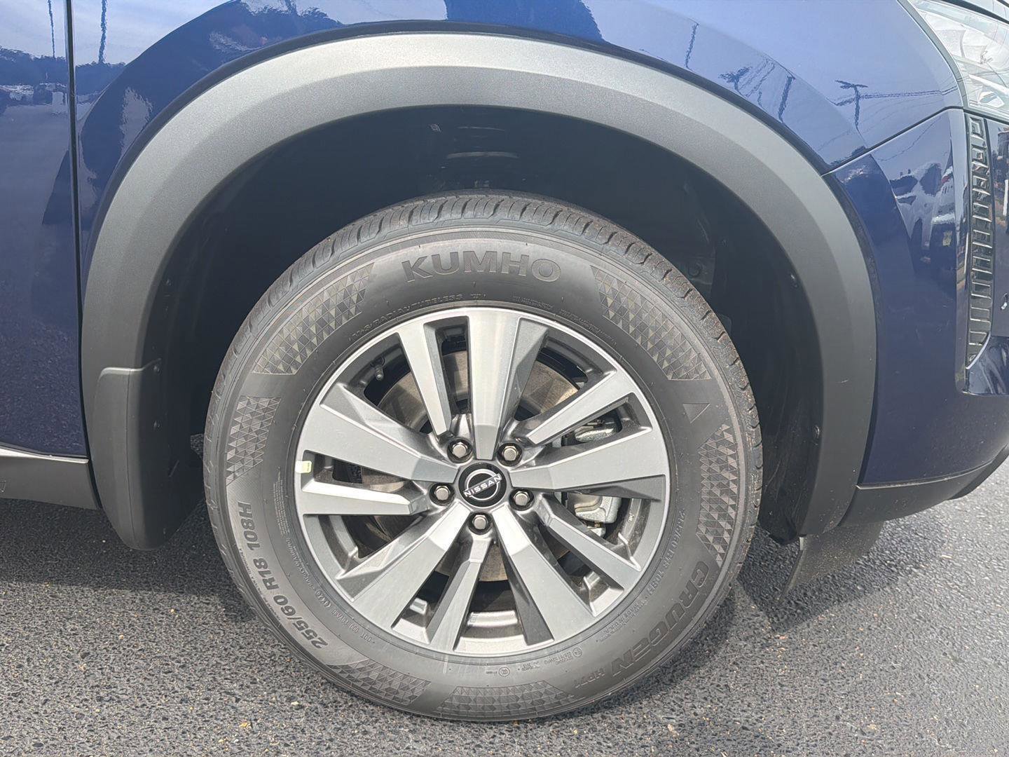 New 2026 Nissan Pathfinder SL FWD image 44