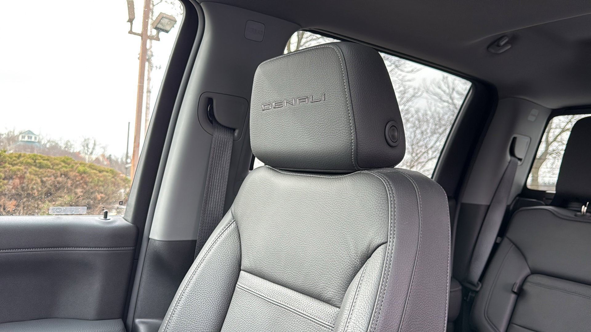 Used 2021 GMC Sierra 1500 Denali w/ Denali Ultimate Package image 24