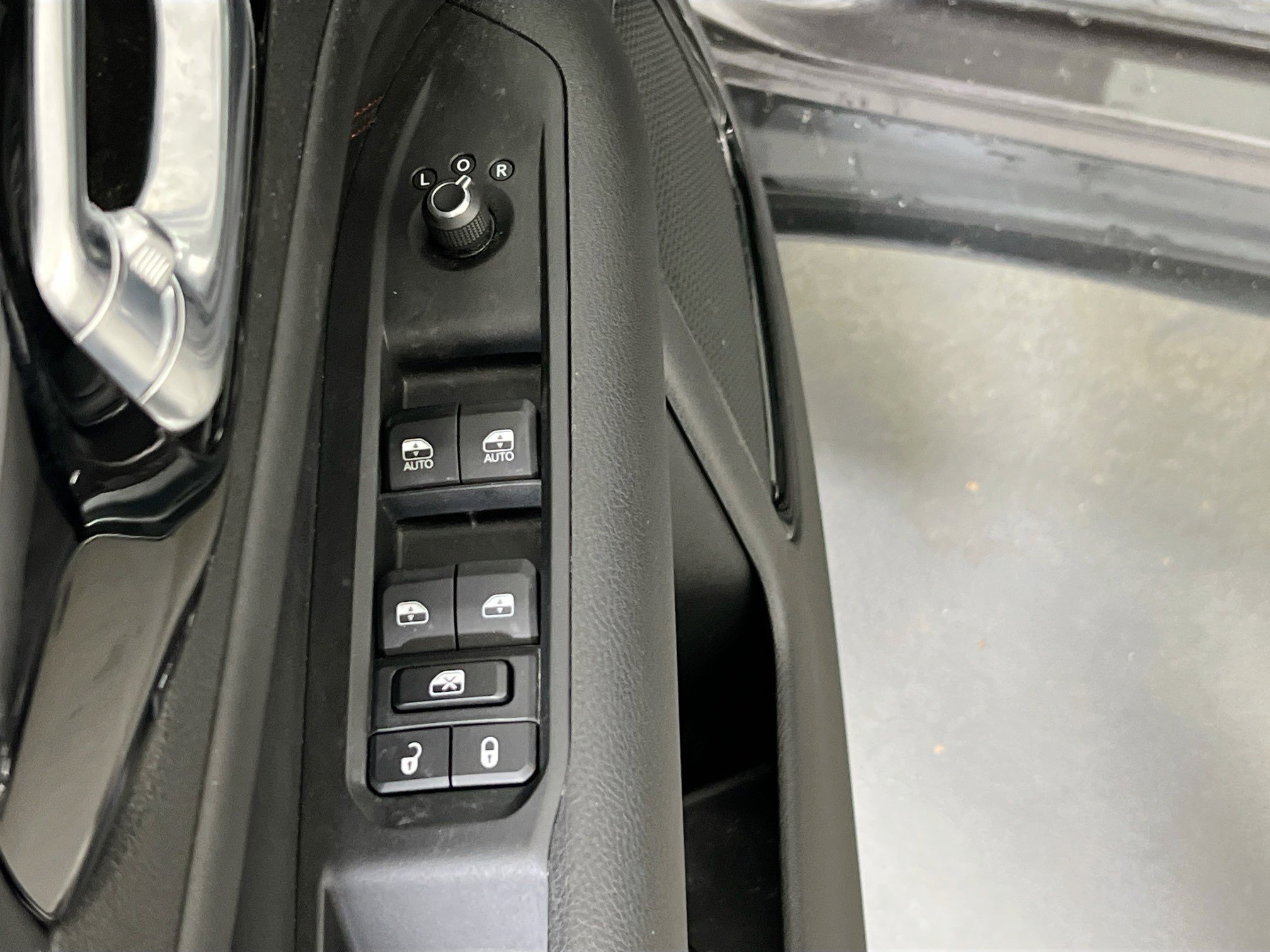 Used 2022 Jeep Compass Trailhawk image 17