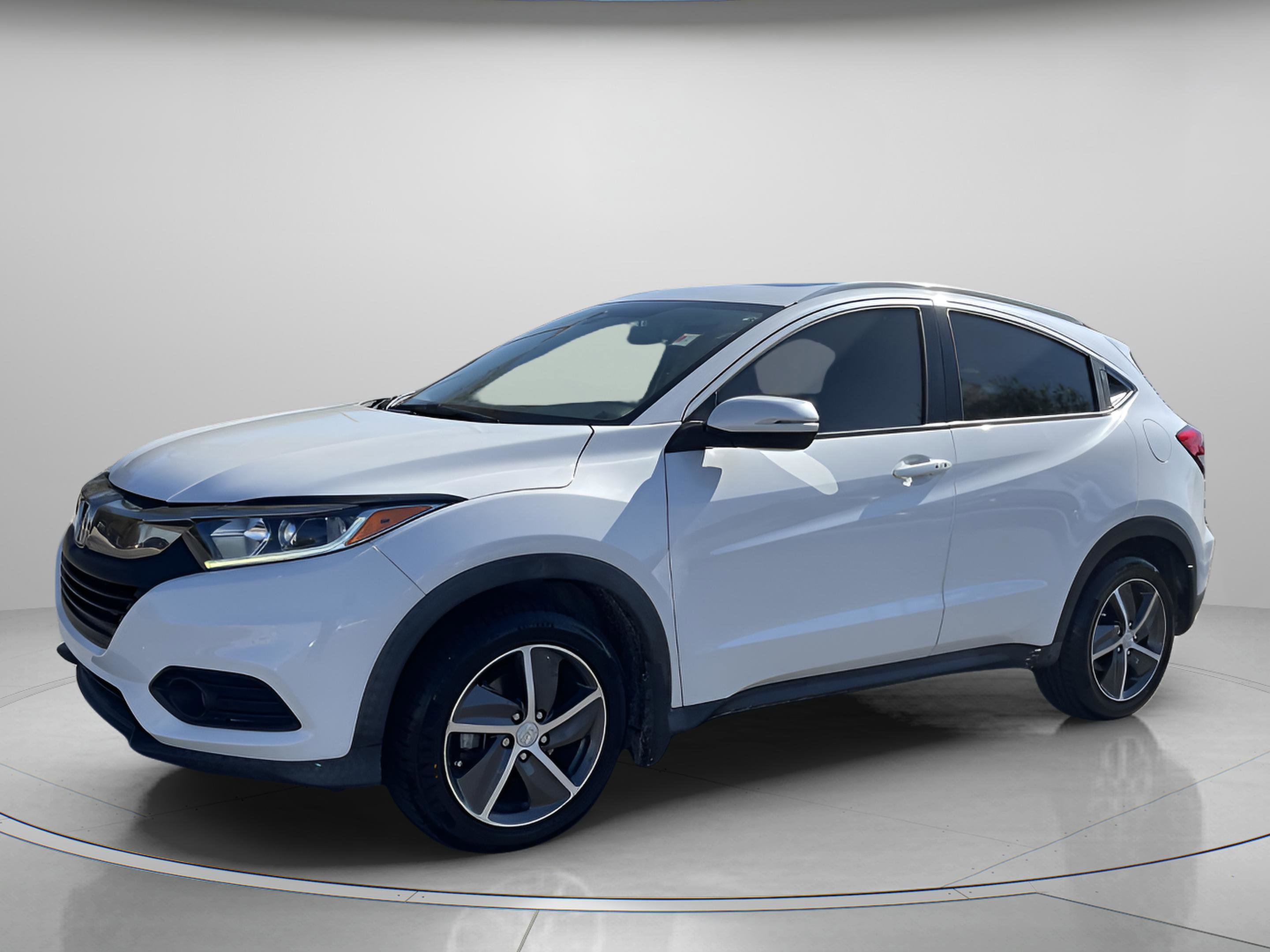 Used 2021 Honda HR-V EX image 2