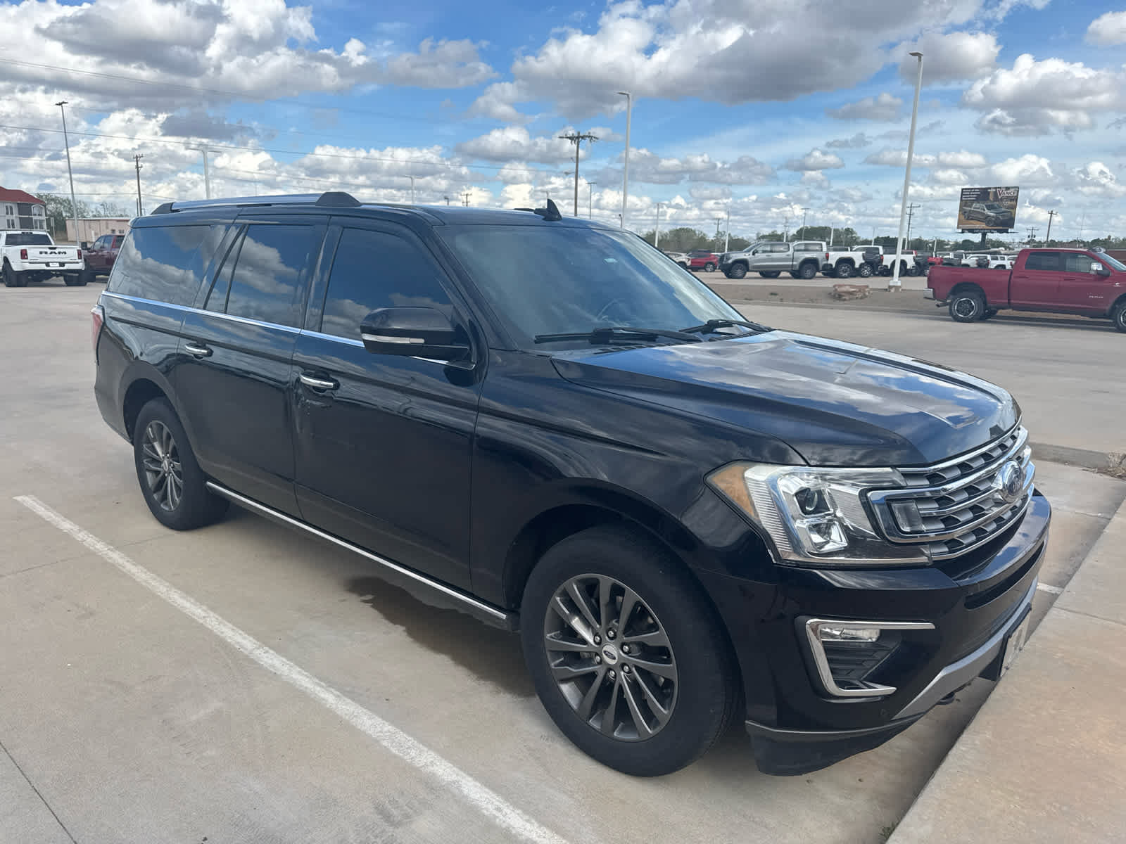 Used 2020 Ford Expedition Max Limited AWD/4WD image 3