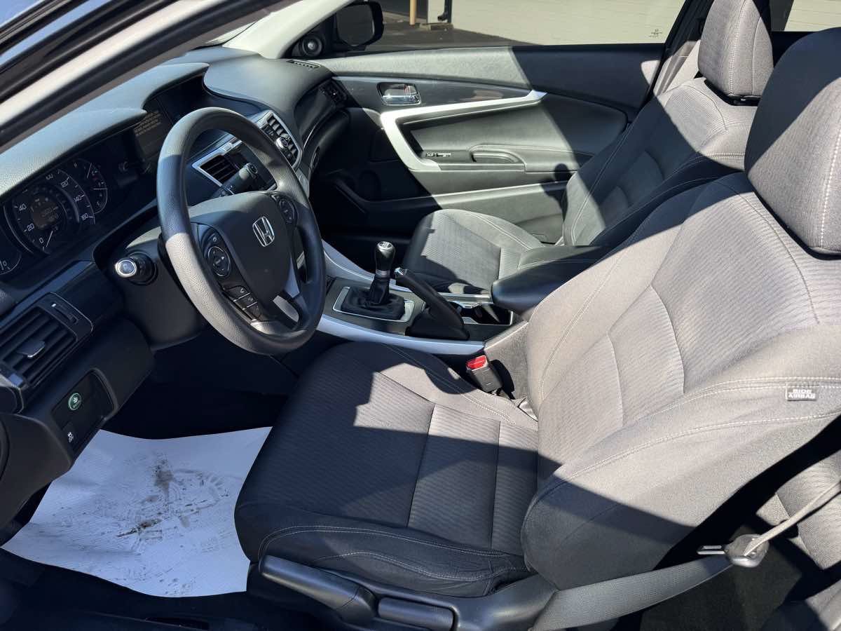 Used 2015 Honda Accord EX image 11