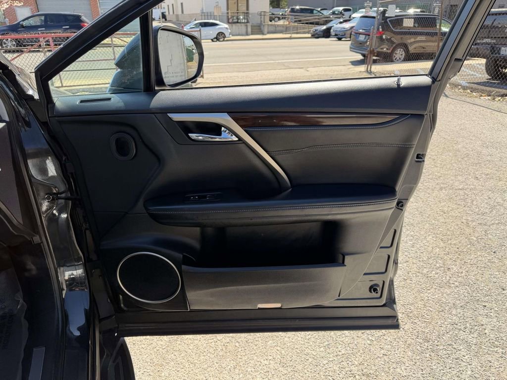 Used 2019 Lexus RX 450h AWD w/ Navigation Package image 12
