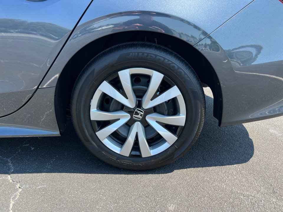 Used 2026 Honda Civic LX image 22
