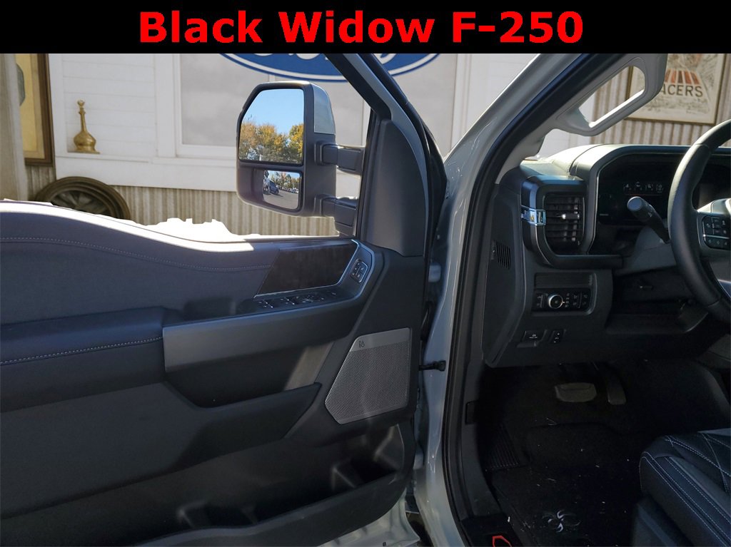 New 2026 Ford F250 Lariat w/ Black Appearance Package image 32
