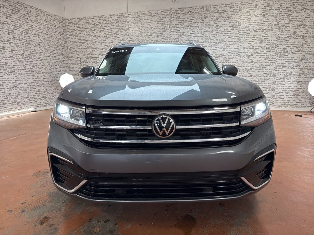 Used 2021 Volkswagen Atlas SEL R-Line image 2