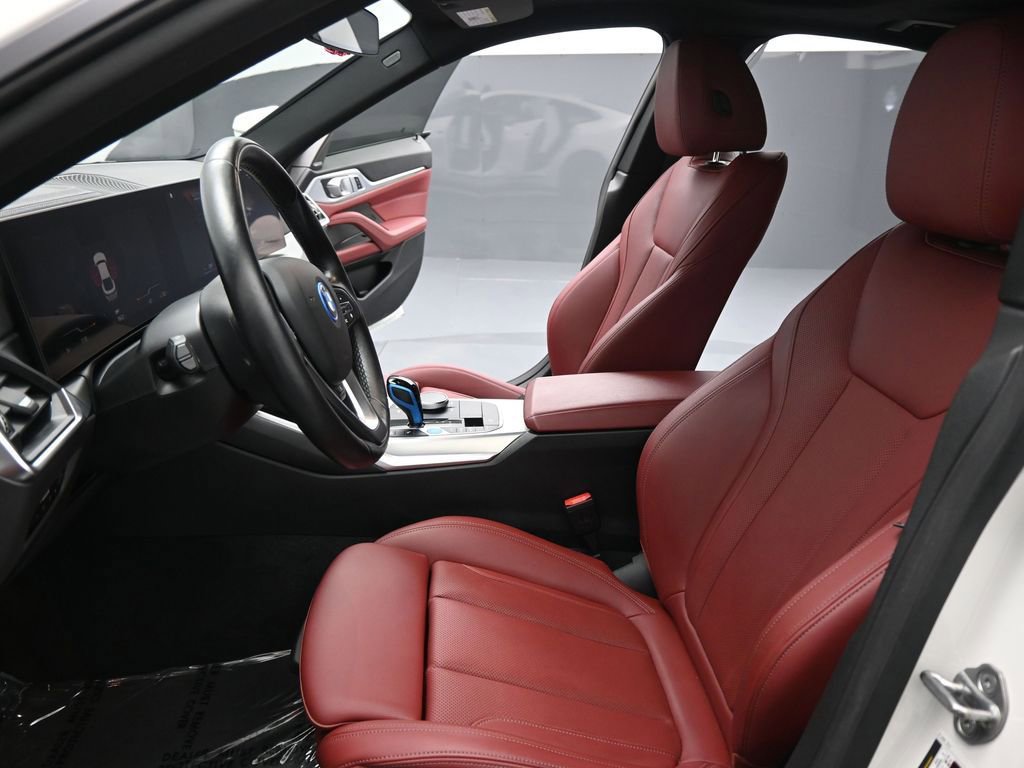 Used 2022 BMW i4 eDrive40 w/ Premium Package image 10