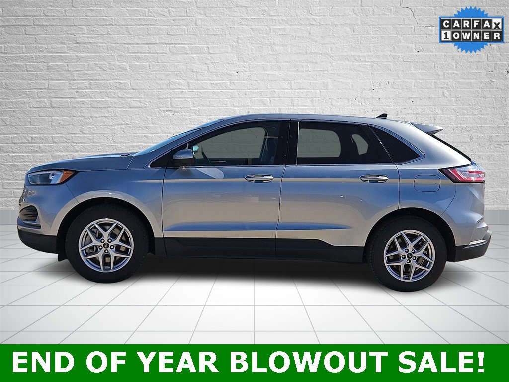 Used 2024 Ford Edge SEL image 2