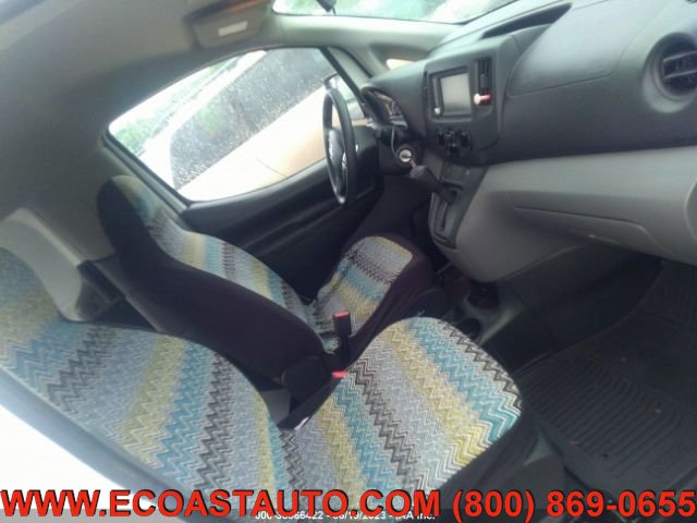 Used 2020 Nissan NV200 S w/ Sliding Glass Door Package FWD image 10