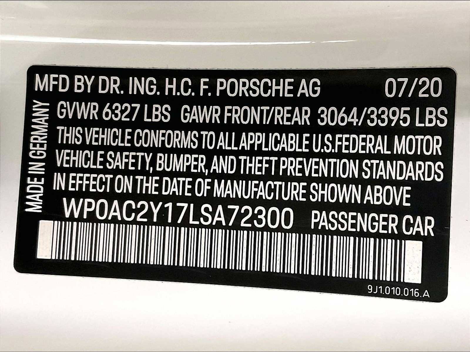 Used 2020 Porsche Taycan Turbo S image 36