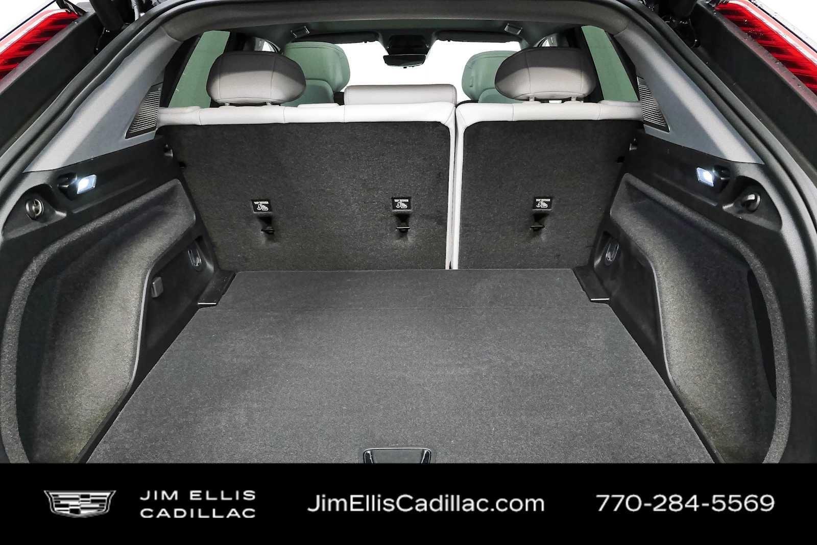 Used 2025 Cadillac Optiq Luxury 1 AWD/4WD image 27
