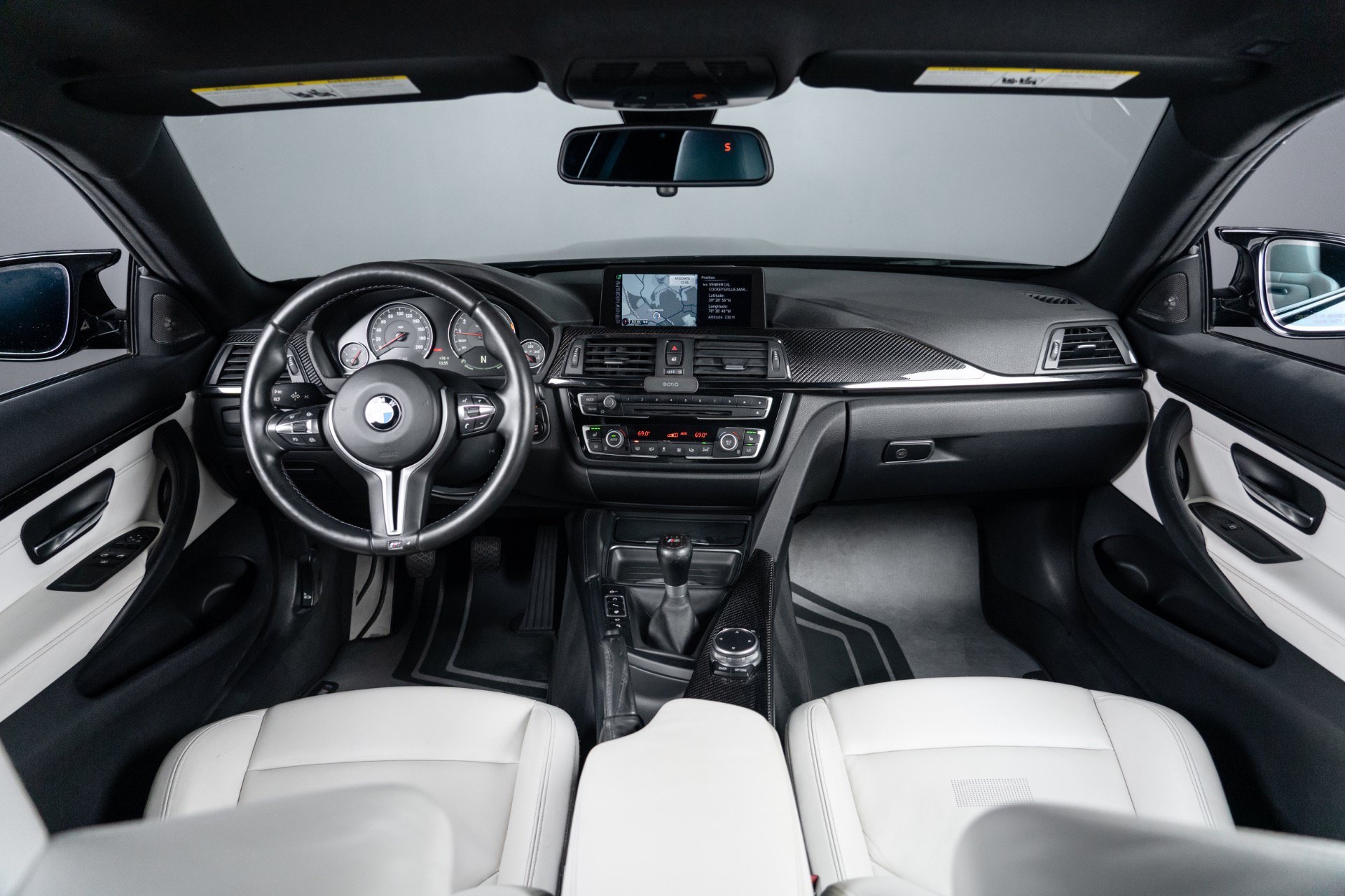 Used 2015 BMW M4 Coupe RWD image 40