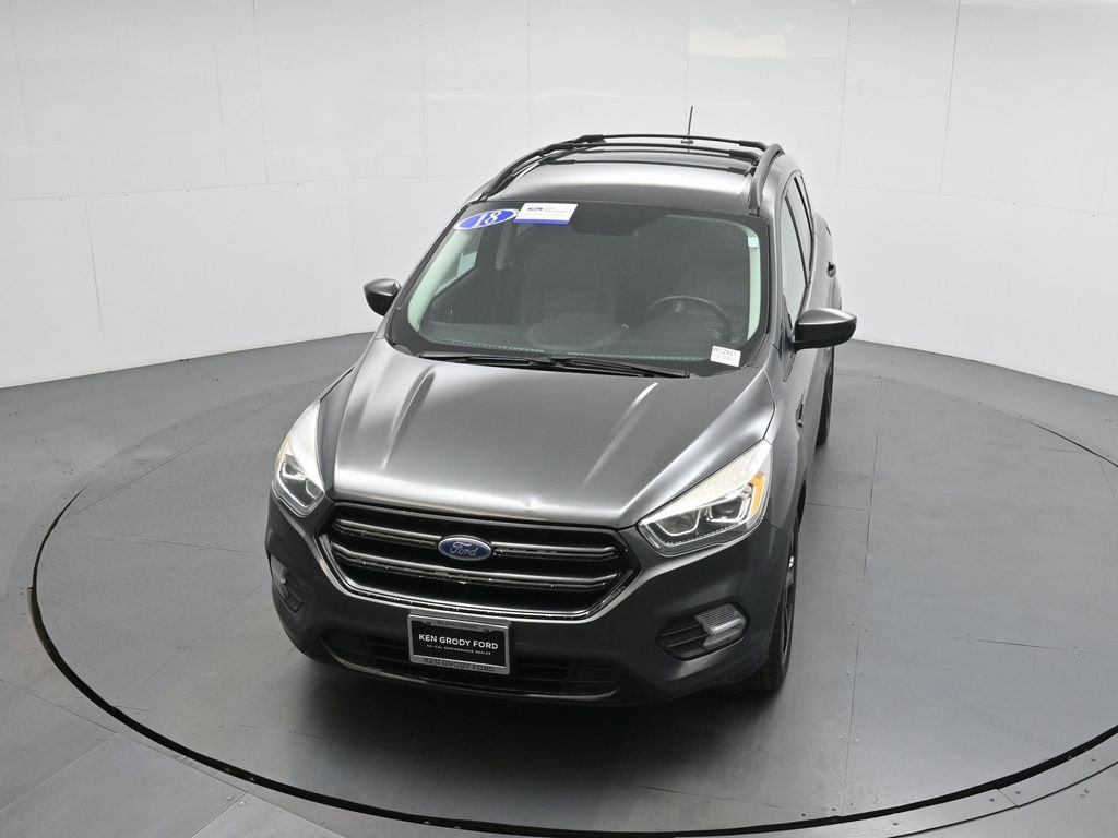 Certified 2018 Ford Escape SEL image 37