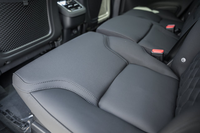 New 2027 Volvo XC90 B6 Plus AWD/4WD image 32