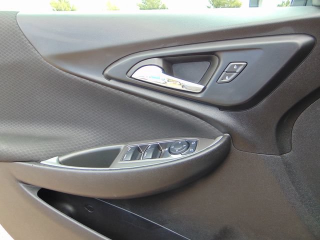 Used 2025 Chevrolet Malibu LT FWD image 20