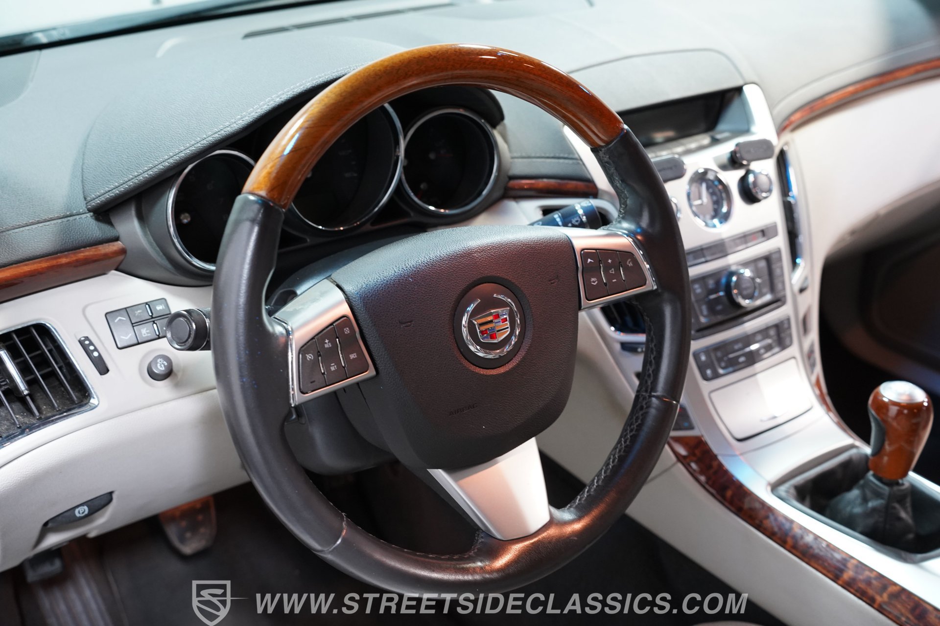 Used 2010 Cadillac CTS Performance w/ Performance Luxury Package RWD image 30