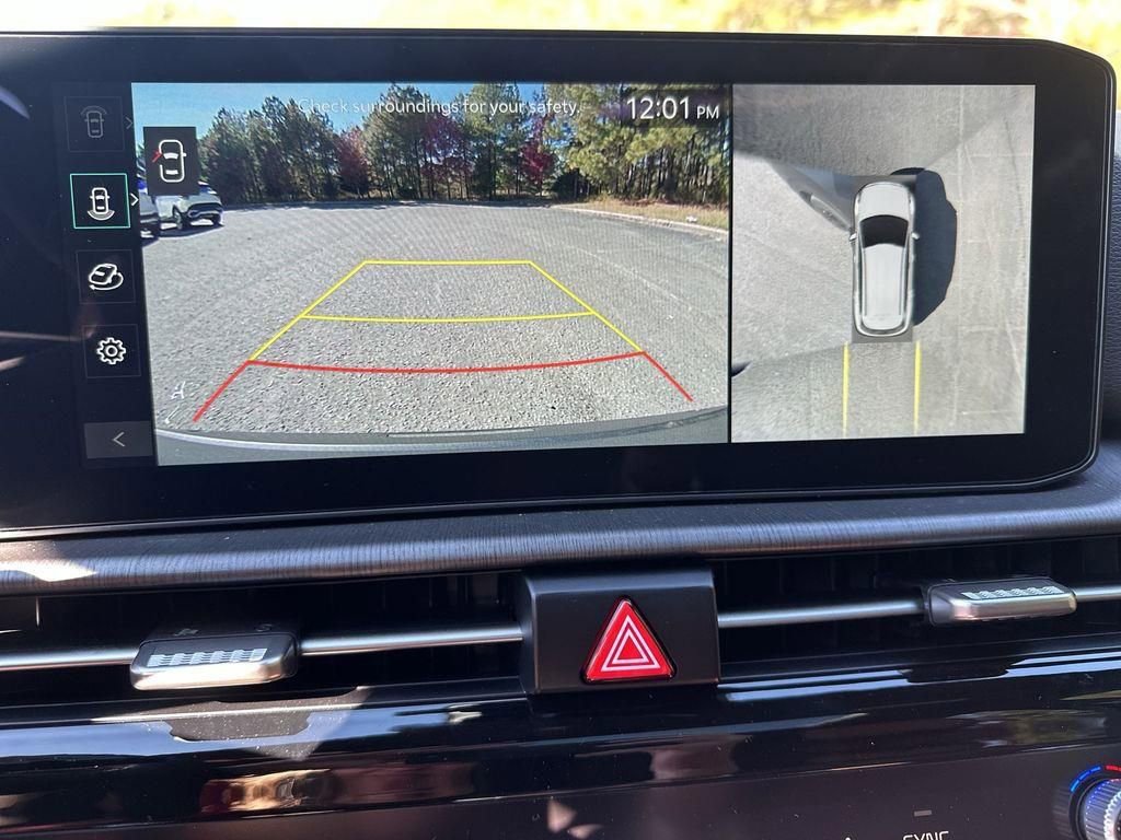 New 2026 Kia Sportage X-Line w/ X-Line Technology Package image 25