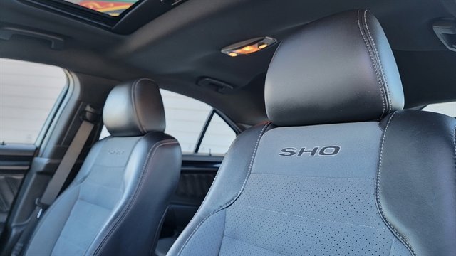 Used 2016 Ford Taurus SHO w/ Equipment Group 401A image 23