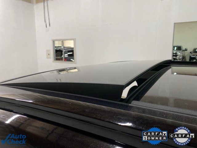 Used 2025 Volvo XC60 B5 Plus image 19