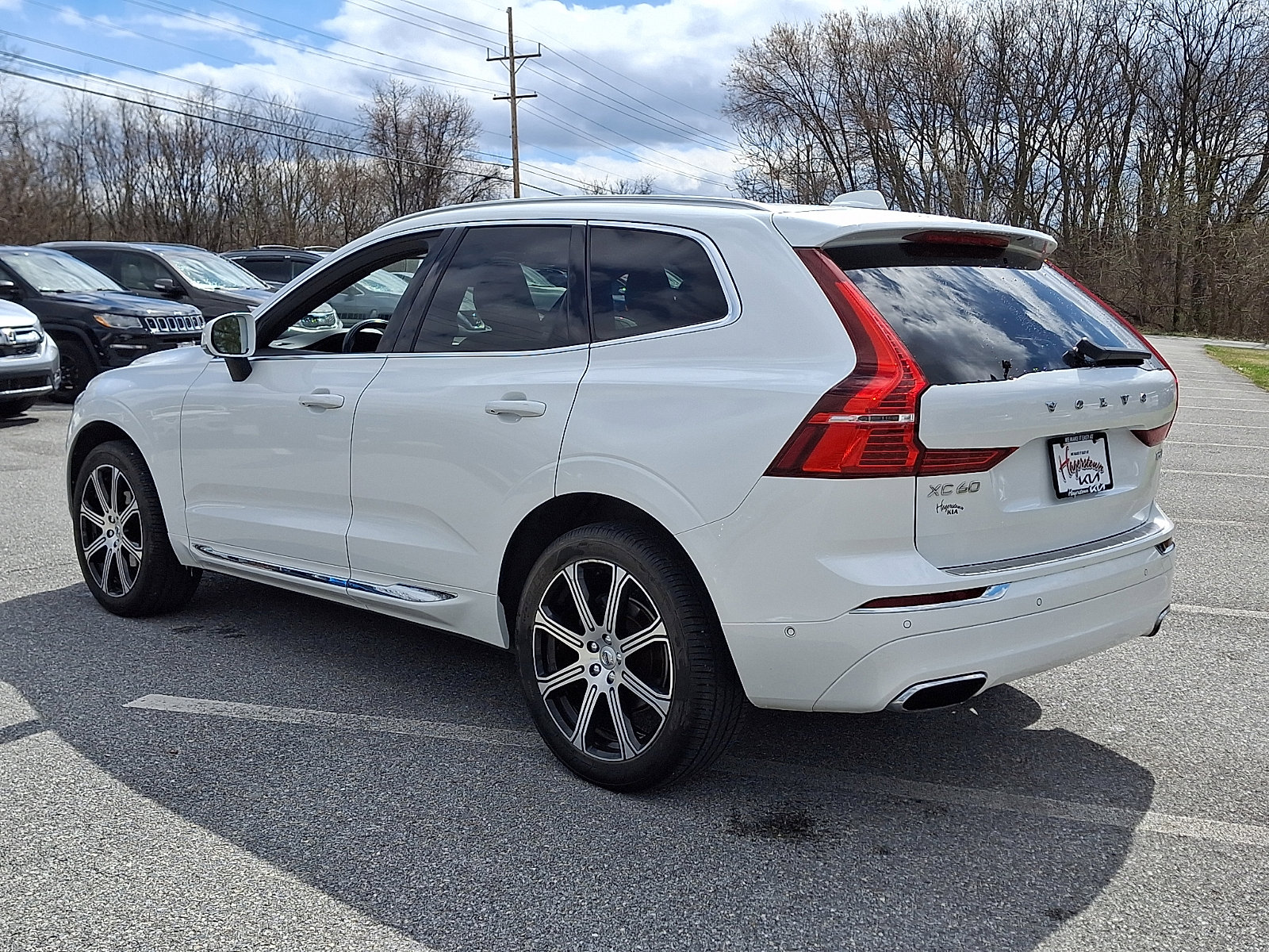 Used 2021 Volvo XC60 T5 Inscription w/ Advanced Package image 4