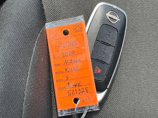 Used 2024 Nissan Kicks S FWD image 32
