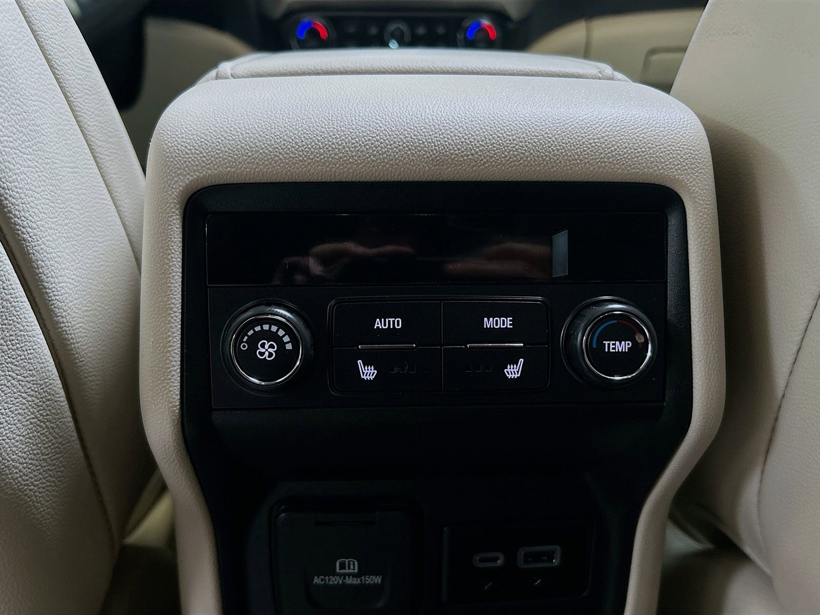 Used 2023 GMC Acadia Denali w/ Denali Technology Package AWD/4WD image 27