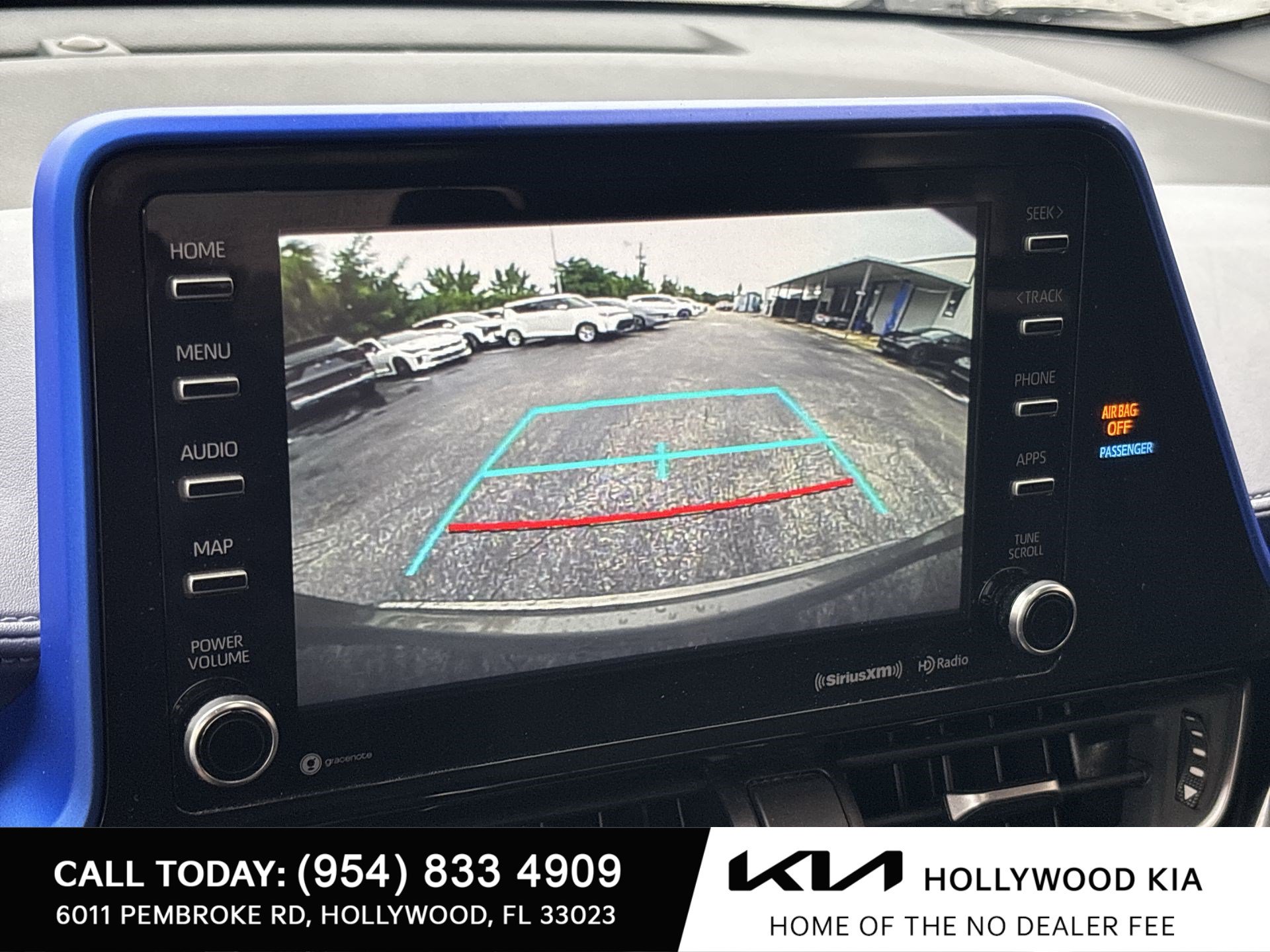 Used 2021 Toyota C-HR XLE FWD image 21
