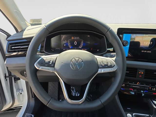 New 2027 Volkswagen Jetta SE FWD image 13