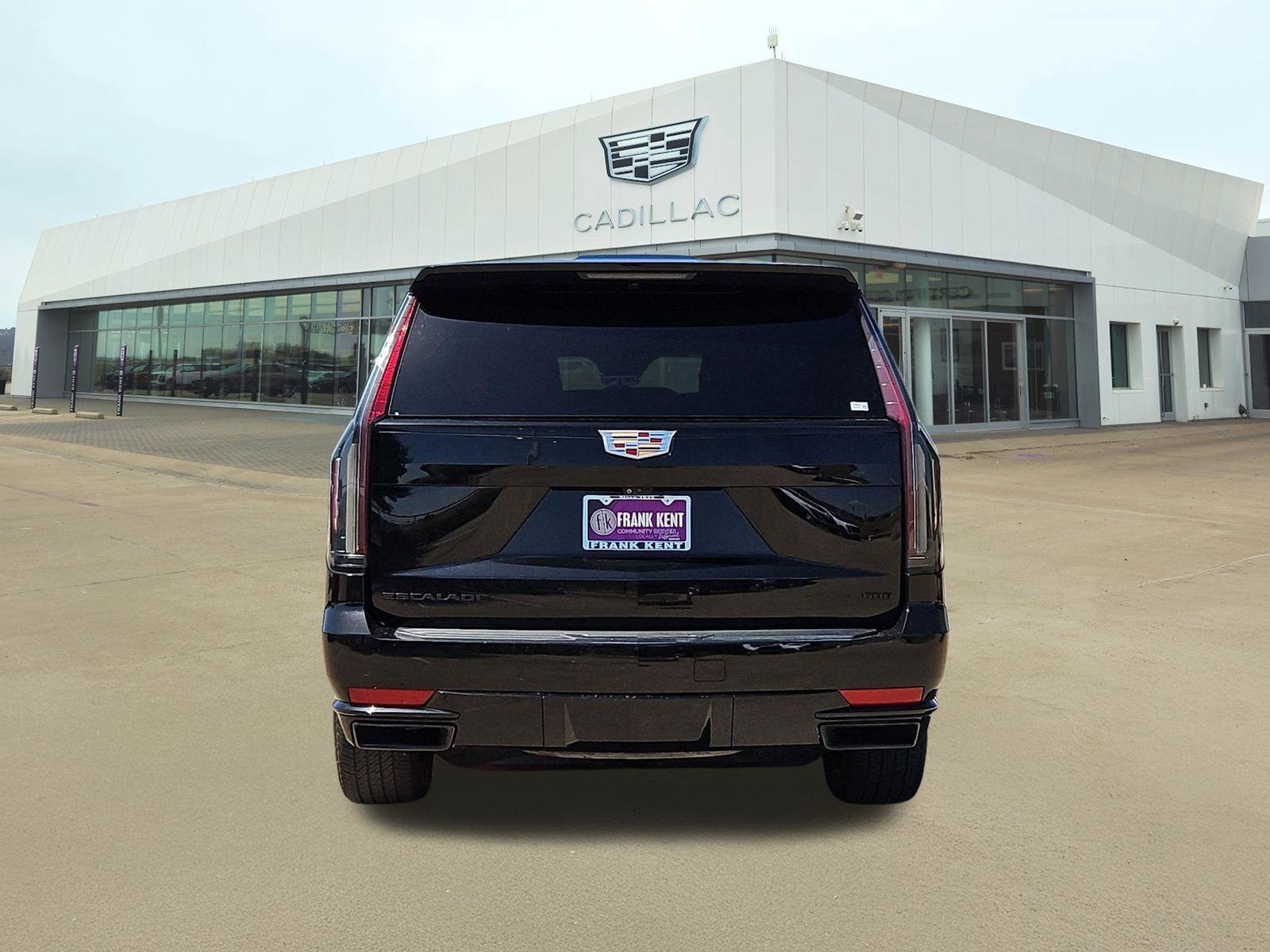 Used 2021 Cadillac Escalade ESV Sport w/ Driver Assist Tech Package AWD/4WD image 5
