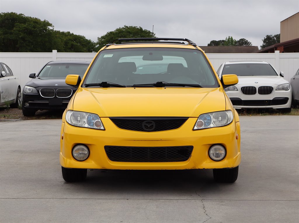 Used 2003 MAZDA Protege5 FWD image 2