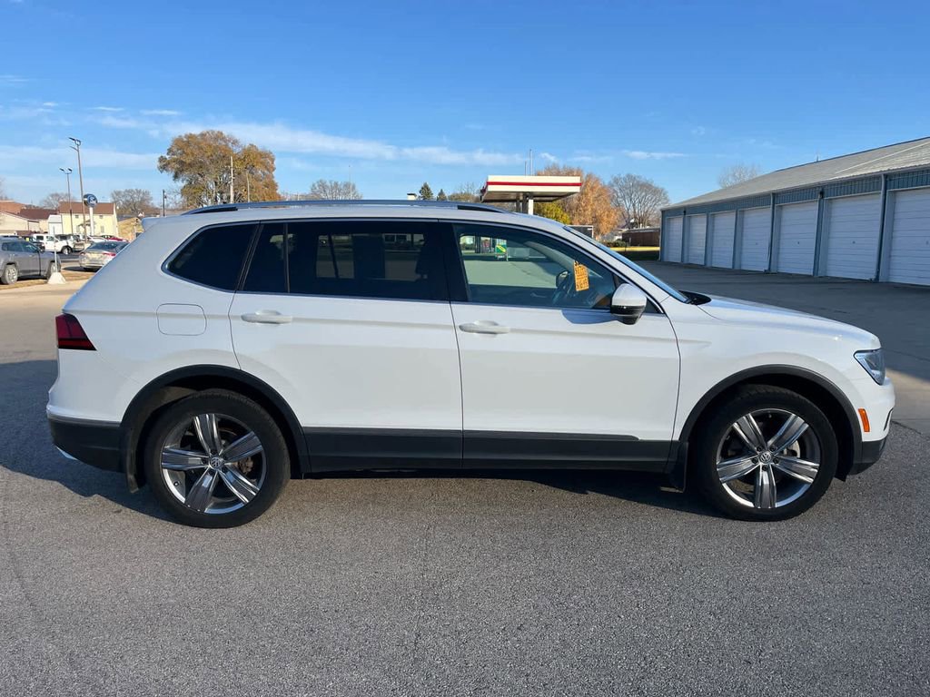 Used 2021 Volkswagen Tiguan SEL AWD/4WD image 5