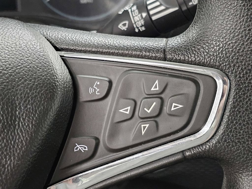 Used 2018 Chevrolet Cruze LT w/ LT Convenience Package FWD image 27