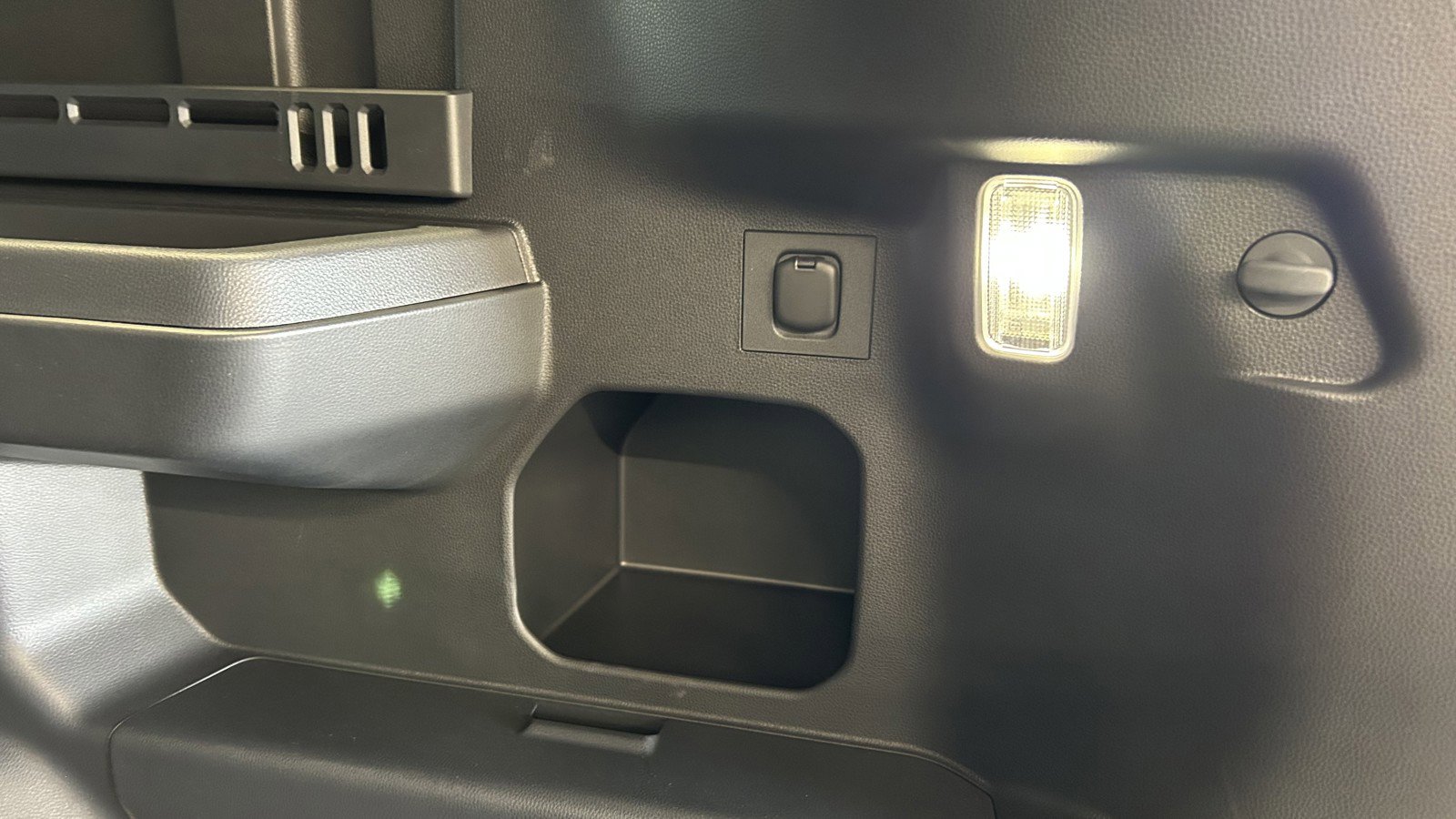 Used 2026 Toyota 4Runner SR5 image 15