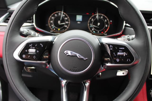 New 2026 Jaguar F-PACE R-Dynamic S image 8