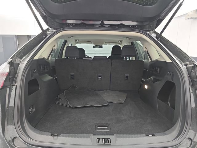 Used 2024 Ford Edge SEL image 41
