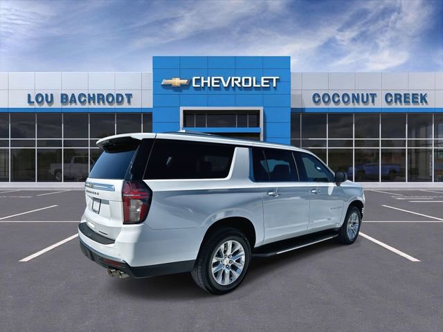 Used 2024 Chevrolet Suburban Premier image 8