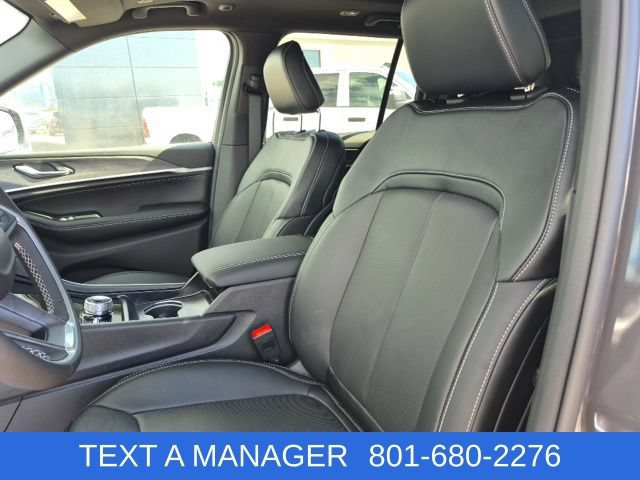 New 2026 Jeep Grand Cherokee Limited AWD/4WD image 16