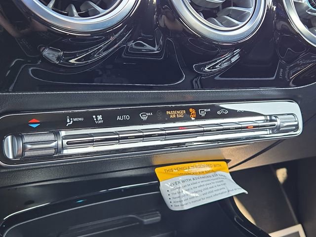 Used 2025 Mercedes-Benz CLA 250 4MATIC image 15