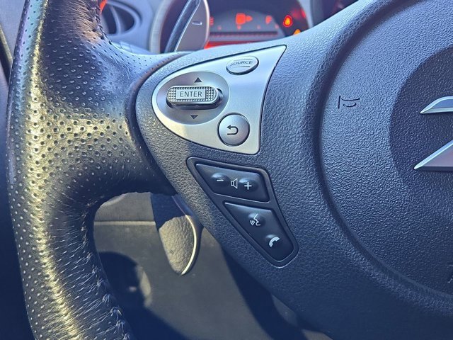 Used 2017 Nissan 370Z w/ Sport Package image 32