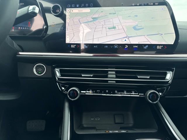 New 2026 Chevrolet Traverse Z71 image 25