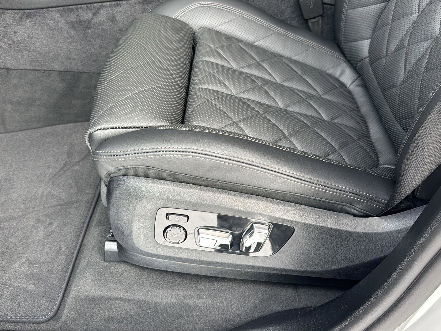 New 2026 BMW X5 xDrive40i image 30